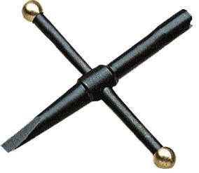 llave-chimeneas-en-cruz-para-revolver llave-chimeneas-en-cruz-para-revolver